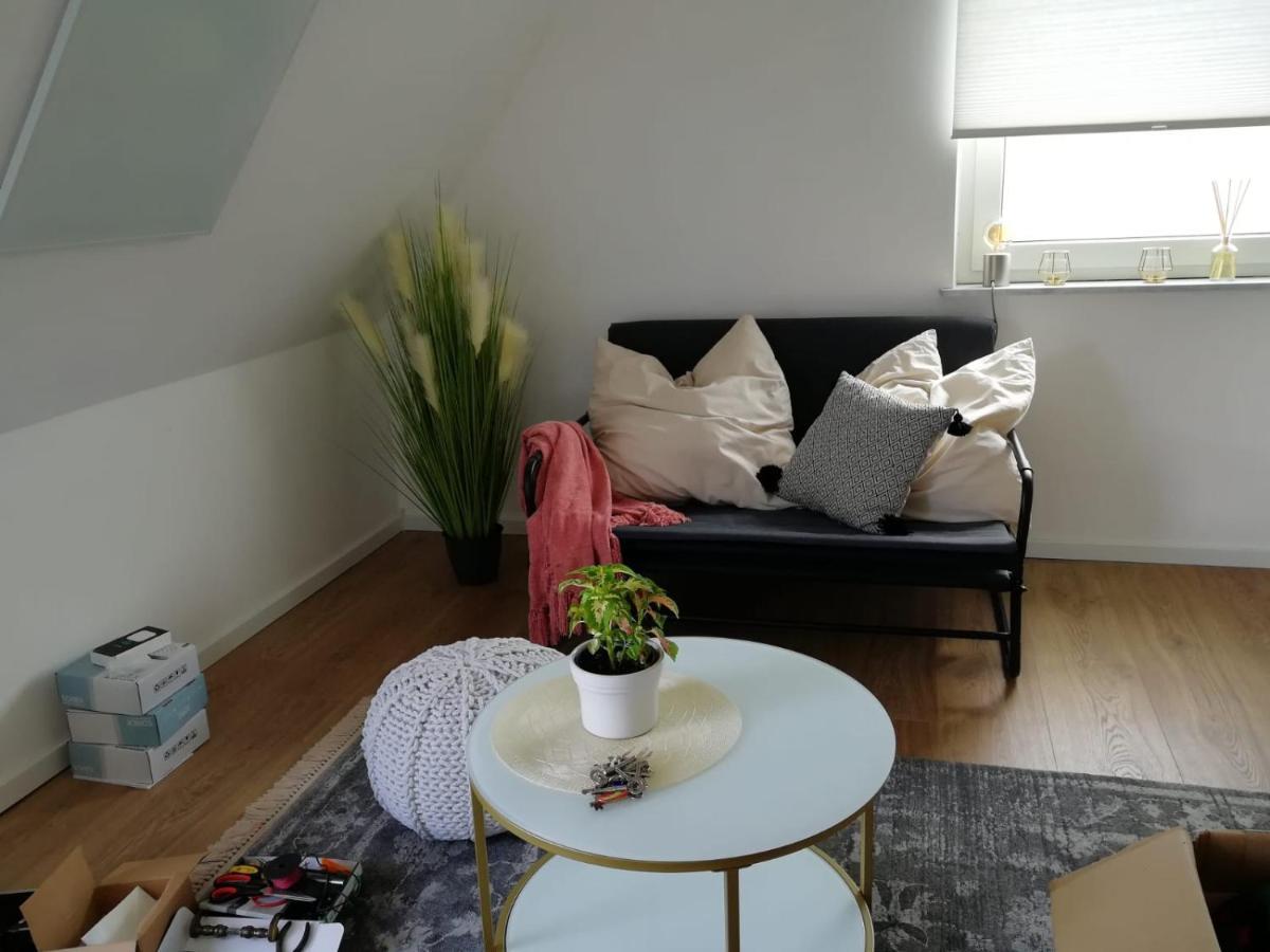 Frisch Renoviert Mit Dachterrasse - Geniesse Ruhe Und Grun Nahe Neustadt Aisch Neustadt an der Aisch Exterior foto