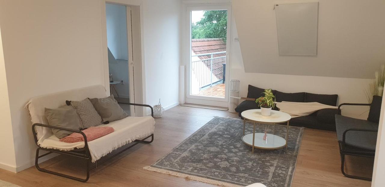 Frisch Renoviert Mit Dachterrasse - Geniesse Ruhe Und Grun Nahe Neustadt Aisch Neustadt an der Aisch Exterior foto